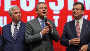 Mansur Yavaş'tan cumhurbaşkanlığı adaylığı açıklaması: Özgür Bey olur, artık parlıyor
