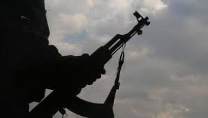 Terör örgütü PKK'lı ilk grup silah bırakıyor: İşte, o görüntüler..
