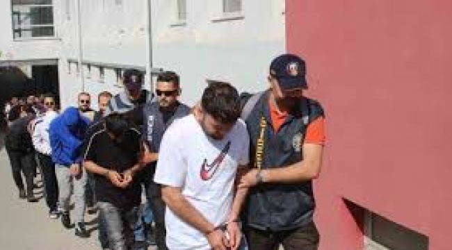 20 il merkezli operasyon: 55 kişi yakalandı