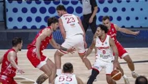 12 Dev Adam tarih yazdı