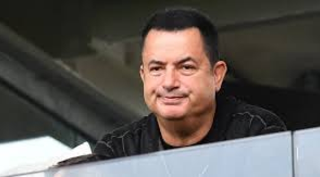 Acun Ilıcalı'nın takımı karıştı! Futbolcular, teknik direktörü yumrukladı