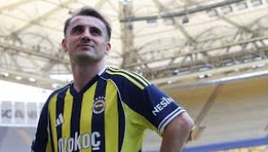 Kerem Aktürkoğlu resmen Fenerbahçe'de! 'Yapman gerekeni yaptın'