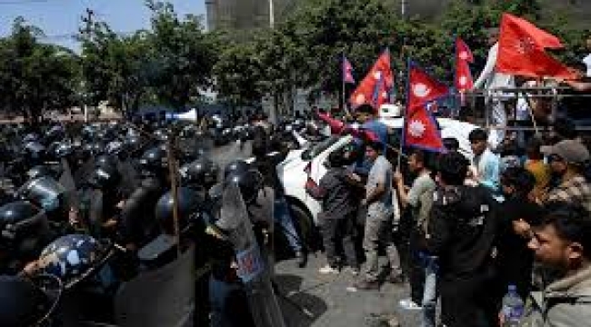 Nepal'de Z kuşağının hükümeti nasıl kuruldu?