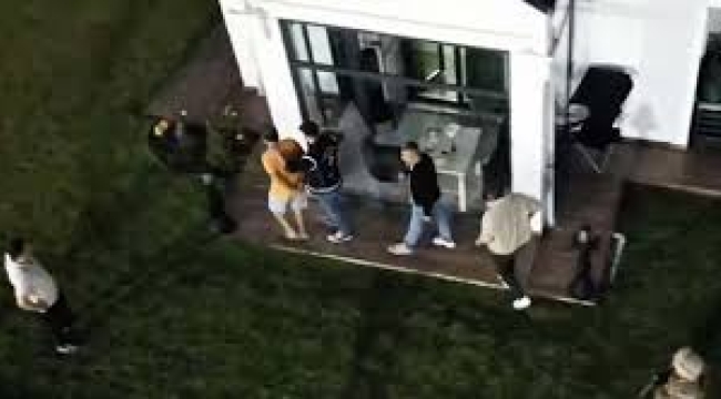 Vatandaşlık çetesinin şüphelileri adliyede