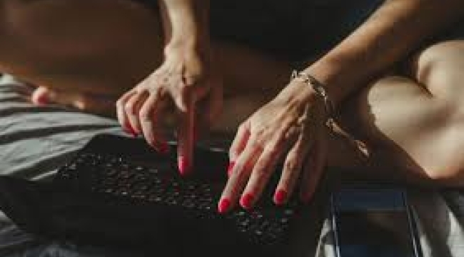 Çin ve Rusya, sırları çalmak için ABD'ye karşı seks savaşı uyguluyor