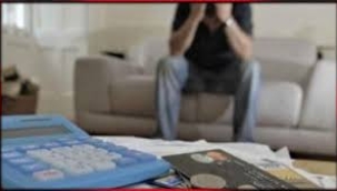 Her evde borçlu ve icralık biri var