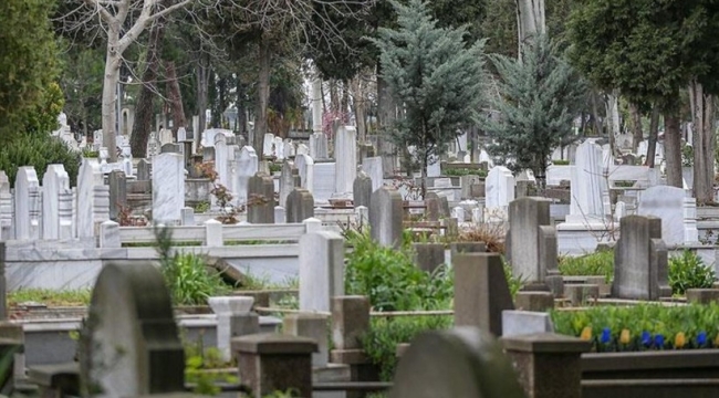İBB'den mezar ücretlerine yüzde 200 zam! 