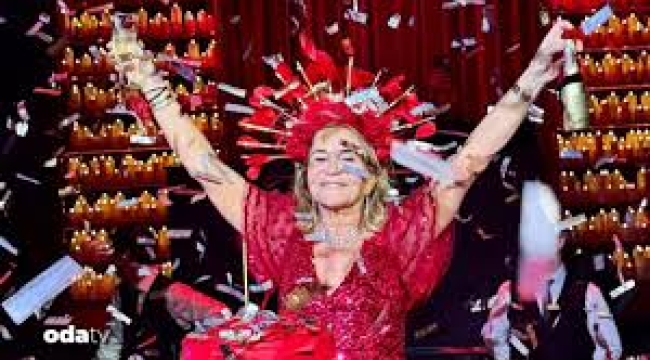 Sosyete Ayşegül Dinçkök'ün doğum günü partisini konuşuyor