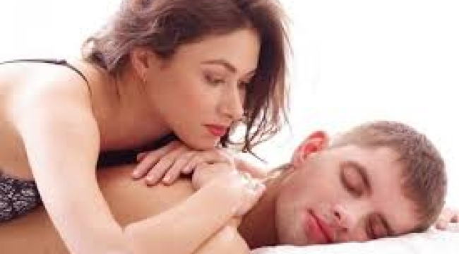 Kadınlar ilişki bağımlısı, erkekler cinsellik!