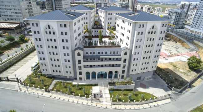 Mesleki Eğitim Bursları ve Kariyer Planlama Sürecindeki Rolü