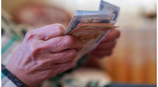Emekliyei promosyon: Banka banka güncel ödeme listesi yayınlandı!