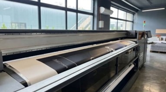 Fuar ve Etkinlik Icin Dijital Baski Hizmeti: Kumas, Lightbox ve Backdrop Baski Rehberi (2026)