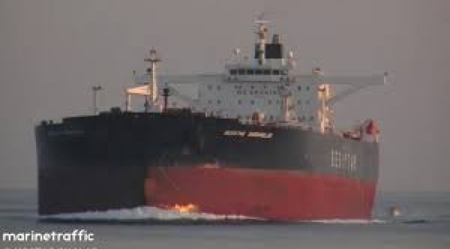 İstanbul Boğazı'na petrol taşıyan Türk gemisi vuruldu