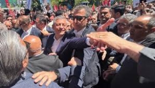Güvenpark'tan izlenimler: "Halkçı Kemal"den, "Hain Kemal"e dönüşüm…