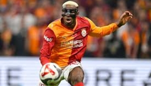 Osimhen için istenen bonservis bedeli dudak uçuklattı!