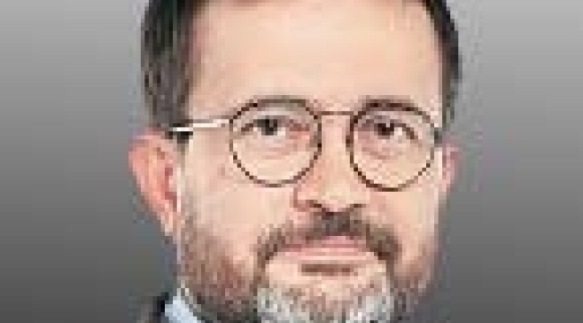 Komplo teorilerinden medet uman siyaset