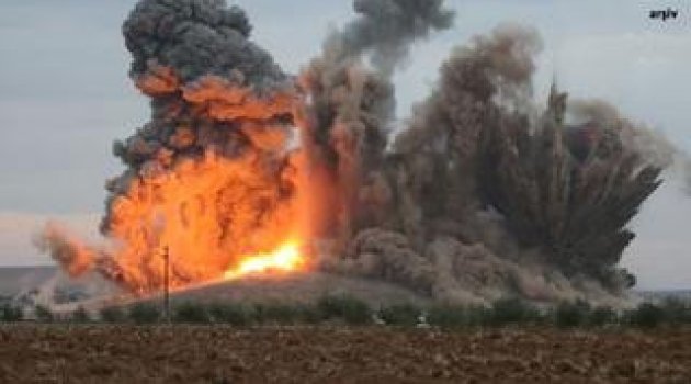 ABD, Rakka'da PKK/PYD'yi bombaladı: 40 ölü