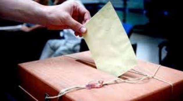 AK Parti'den öneri: 3 yılda 3 seçim