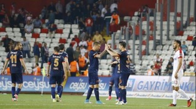Antalyaspor 0-1 Medipol Başakşehir
