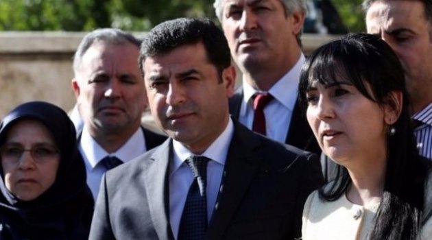 Başbakanlık'tan dünya basınına 'HDP' açıklaması