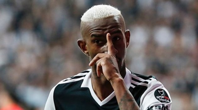 Benfica, Talisca'yı geri çağırdı