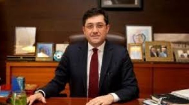 Beşiktaş Belediye Başkanı'na yurt dışı yasağı