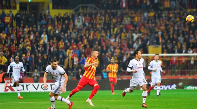 Beşiktaş Kayseri'de 2 puan bıraktı 1-1