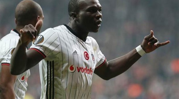 Beşiktaş Olympiakos'u sevdi 4-1