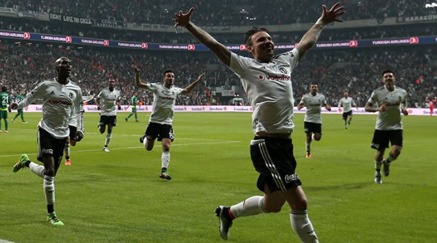Beşiktaş Şampiyonluk yolunda Bursa engelini geçti 3-2