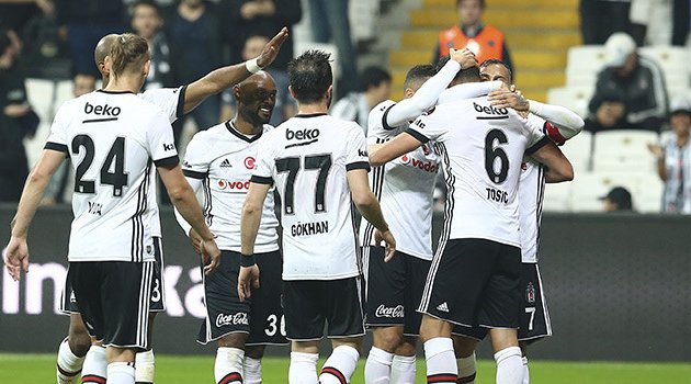 Beşiktaş yara sardı! Vodafone Park'ta 2 gol, 2 kırmızı kart