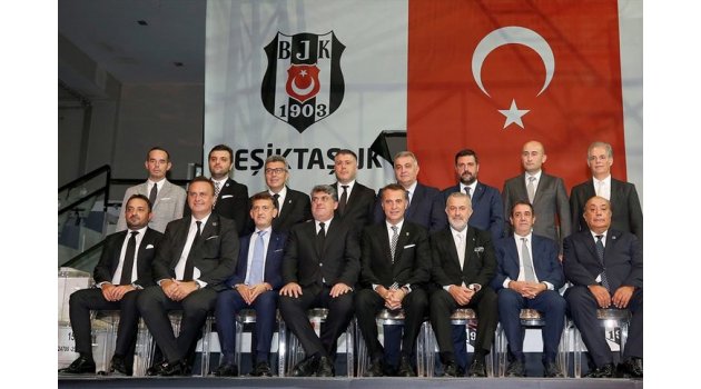 Beşiktaş'ın yeni yönetiminde görev dağılımı yapıldı