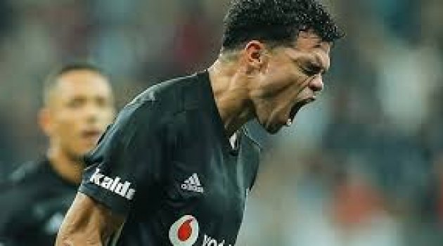 Beşiktaş'ta büyük kriz! Tam 4 futbolcu...