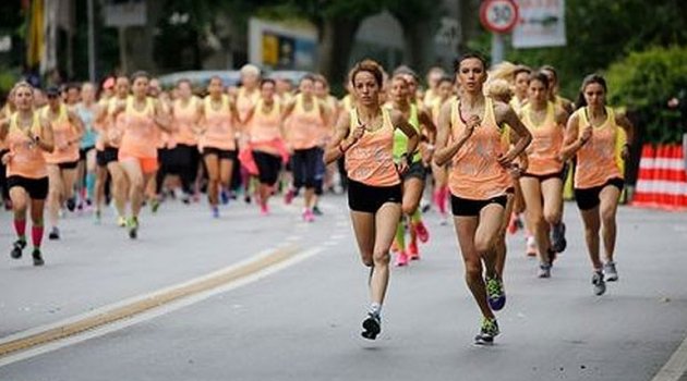 Binlerce kadın İstanbul'da koştu