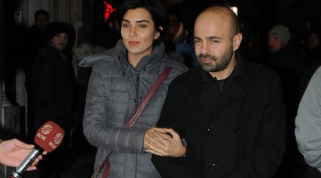 Büyüküstün'e Onur Saylak'la boşanacakları iddiası soruldu.