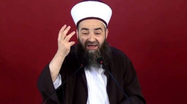Cübbeli Ahmet'ten 'Reina' açıklaması
