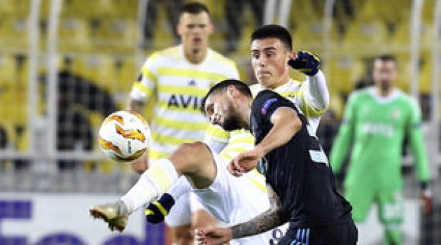 Fenerbahçe 0 - 0 Dinamo Zagreb