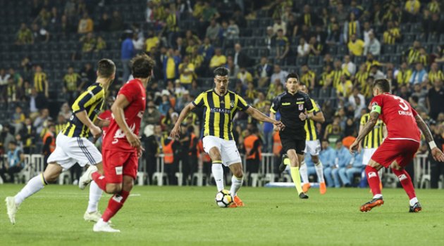 Fenerbahçe-Antalyaspor'u 4-1 maglup etti