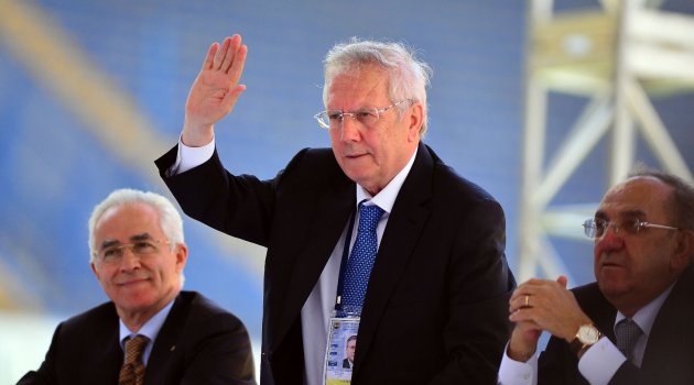 Fenerbahçe ile geçen 20 yıl! Aziz Yıldırım başkanlığı Ali Koç'a devretti
