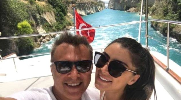 Fikret Orman'ın Ukraynalı Mankenle Tatil Fotoğrafları Ortaya Çıktı