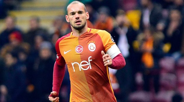 Galatasaray'da Sneijder'in ayrılığı sonrası iptal edilen kombine sayısı
