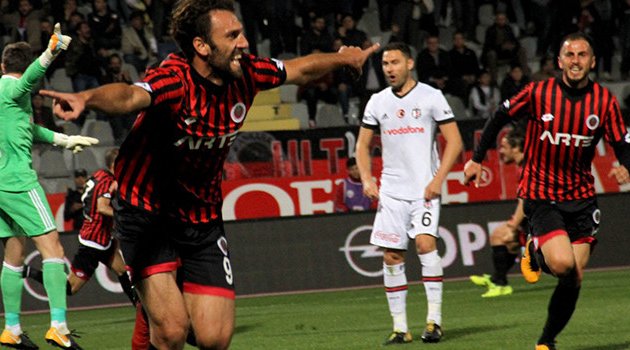 Gençlerbirliği-Beşiktaş'ı 2-1 yendi