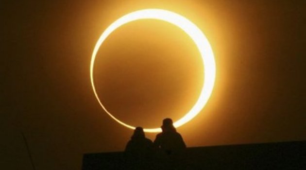 Google'dan 21 Ağustos'taki güneş tutulmasına özel gözlük