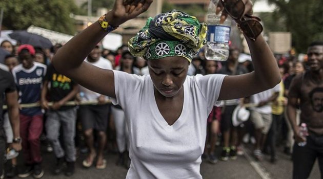 Güney Afrika'da 16 kadın öğrenciye bakire oldukları için burs verildi