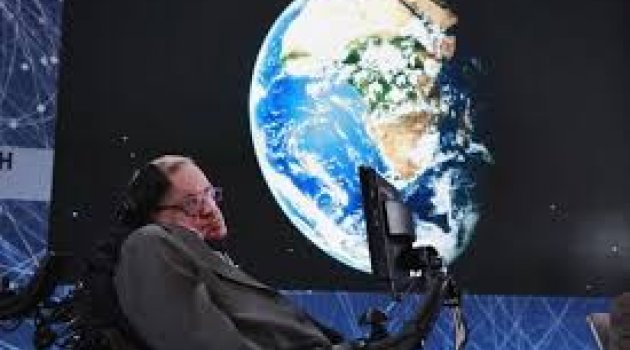 Hawking: Uzaylılar bizi bakteri olarak görebilir