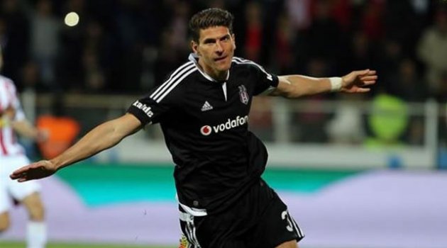 Mario Gomez'in Beşiktaş'ta kalma şartları var