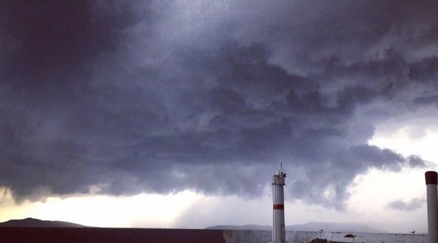 Meteoroloji'den fırtına uyarısı! İstanbul'u da vuracak