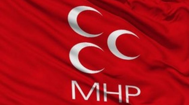 MHP'de 8 ilde teşkilat depremi