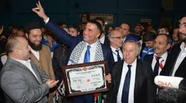 Milliyet'ten Sedat Peker'e ödül