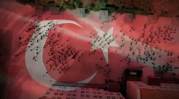 Ne Mutlu Türküm Diyene tanıtım filmi sosyal medyayı salladı