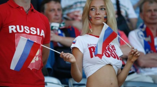 Rus bakandan uyarı: Dünya Kupası'na gelen erkeklerle birlikte olmayın